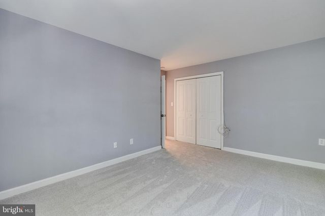 106 HUCKLEBERRY DR, La Plata, MD 20646