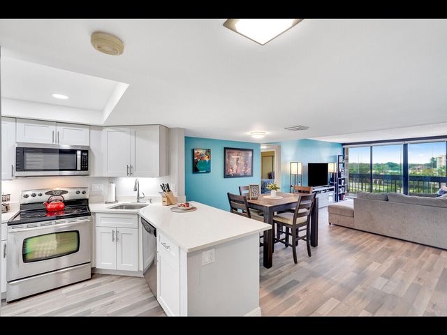 2400 Presidential Way 401, West Palm Beach, FL 33401