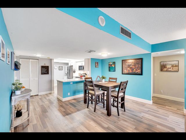 2400 Presidential Way 401, West Palm Beach, FL 33401