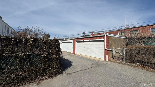 14729 Coolidge Avenue, Briarwood, NY 11435