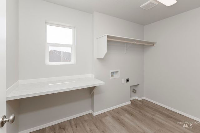 3787 E Jamestown Dr, Nampa, ID 83686