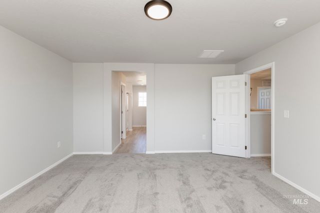 3787 E Jamestown Dr, Nampa, ID 83686