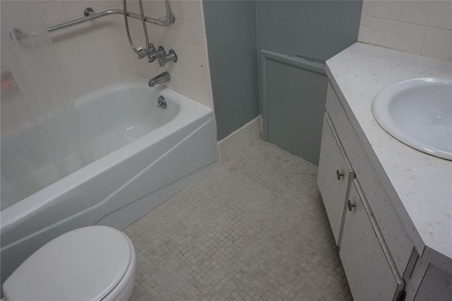 1000 49TH STREET N 311, St Petersburg, FL 33710