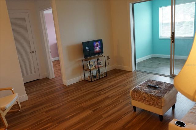 1000 49TH STREET N 311, St Petersburg, FL 33710