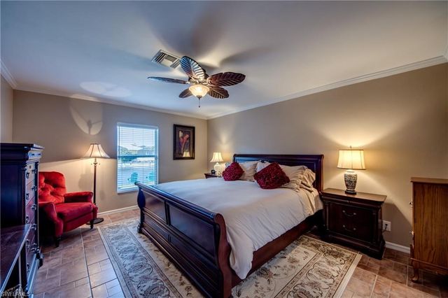 3038 SW 10th PL, Cape Coral, FL 33914