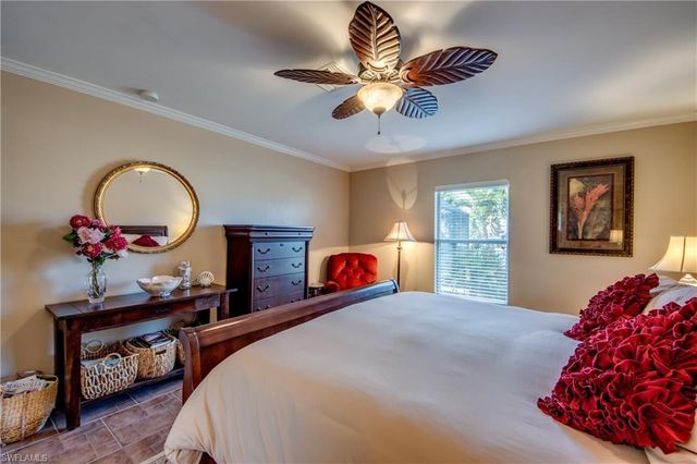 3038 SW 10th PL, Cape Coral, FL 33914