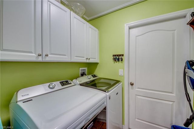 3038 SW 10th PL, Cape Coral, FL 33914