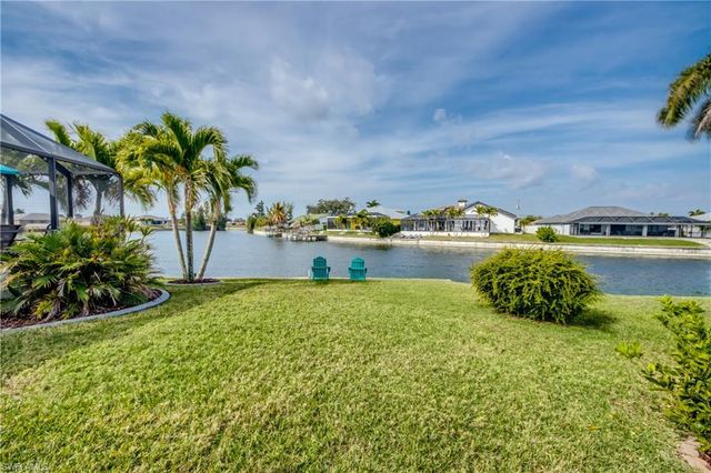 3038 SW 10th PL, Cape Coral, FL 33914