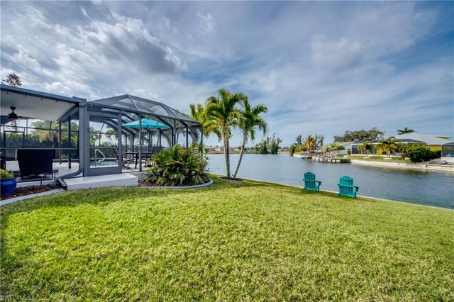 3038 SW 10th PL, Cape Coral, FL 33914