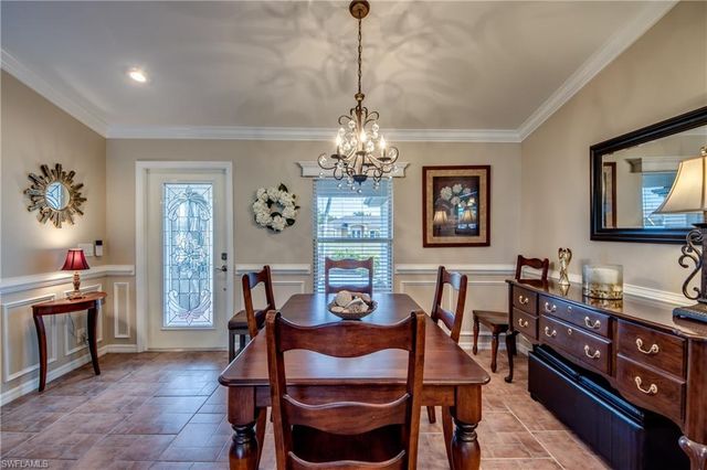 3038 SW 10th PL, Cape Coral, FL 33914