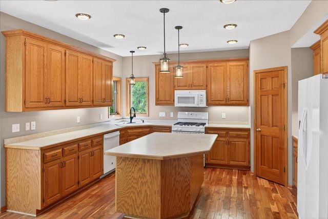 17470 91st Place N, Maple Grove, MN 55311