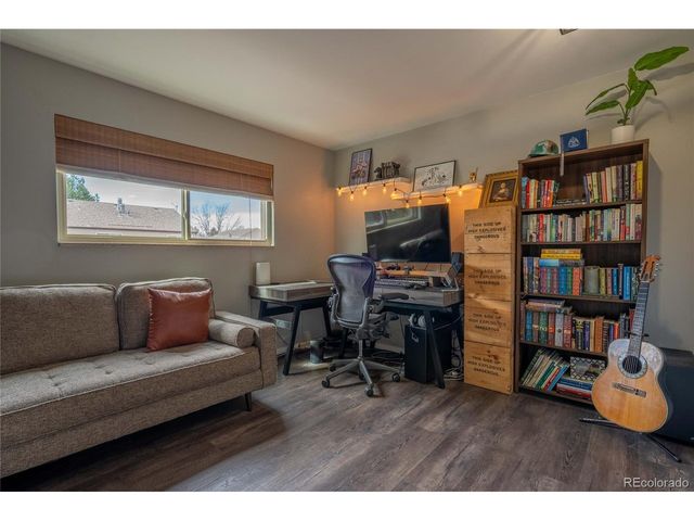 4617 W Ponds Cir, Littleton, CO 80123