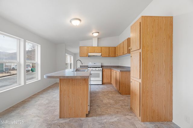 205 Rue De La Chartreuse, Sparks, NV 89434