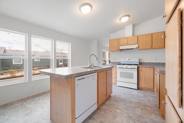 205 Rue De La Chartreuse, Sparks, NV 89434