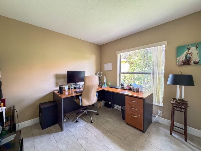 775 NW 165th Avenue, Pembroke Pines, FL 33028