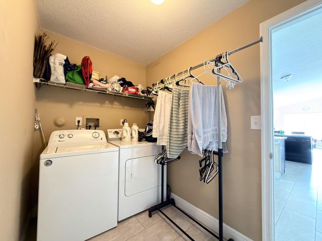 775 NW 165th Avenue, Pembroke Pines, FL 33028