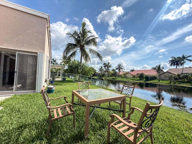 775 NW 165th Avenue, Pembroke Pines, FL 33028