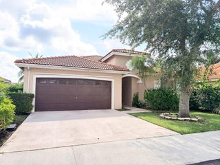 775 NW 165th Avenue, Pembroke Pines, FL 33028