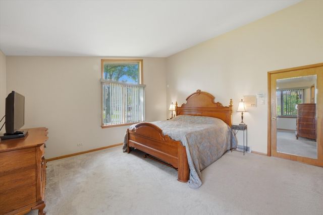 17413 Emerson Avenue, Hazel Crest, IL 60429