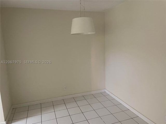 1450 Atlantic Shores Blvd 109, Hallandale Beach, FL 33009