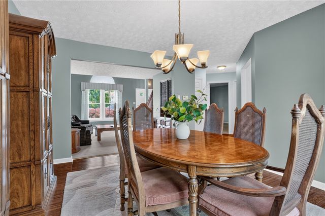 127 Sedeca Dr, North Strabane, PA 15317