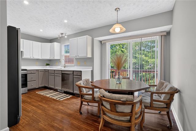 127 Sedeca Dr, North Strabane, PA 15317