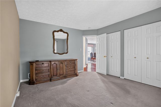 127 Sedeca Dr, North Strabane, PA 15317