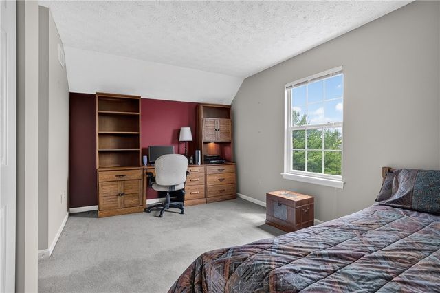 127 Sedeca Dr, North Strabane, PA 15317
