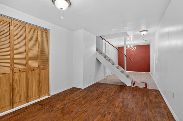 127 Sedeca Dr, North Strabane, PA 15317