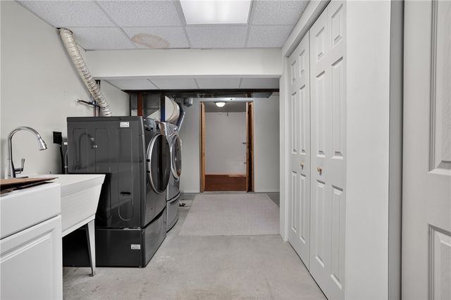 127 Sedeca Dr, North Strabane, PA 15317