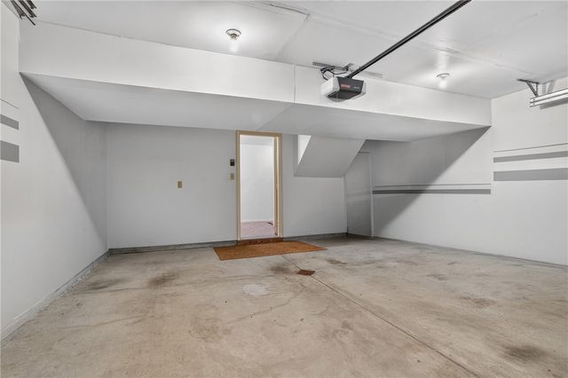 127 Sedeca Dr, North Strabane, PA 15317