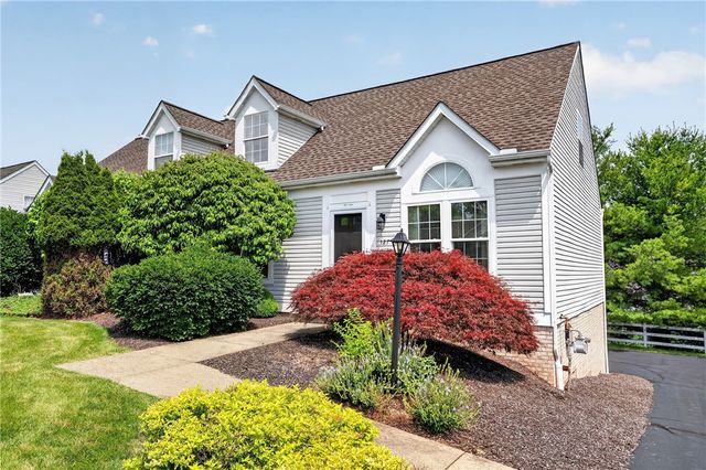 127 Sedeca Dr, North Strabane, PA 15317