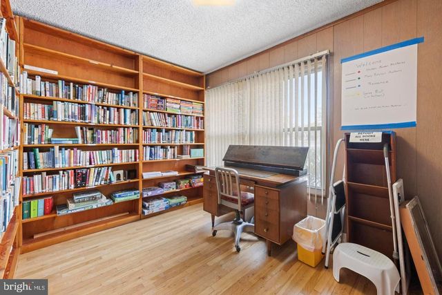 10 ACORN RD, Stafford Township, NJ 08050