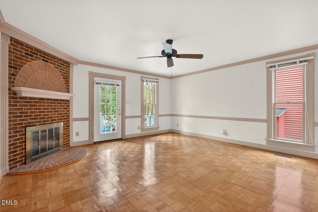 2502 Chapel Hill Road A, Durham, NC 27707