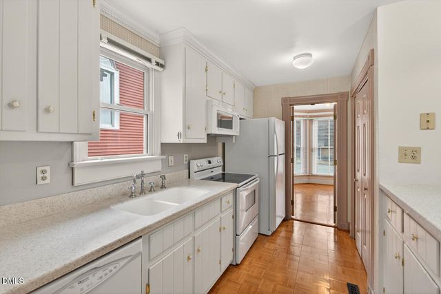 2502 Chapel Hill Road A, Durham, NC 27707