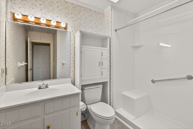 2502 Chapel Hill Road A, Durham, NC 27707