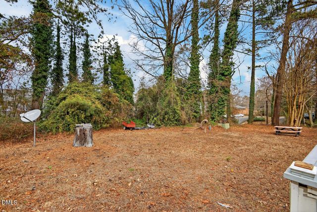 2502 Chapel Hill Road A, Durham, NC 27707