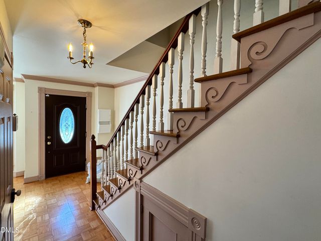 2502 Chapel Hill Road A, Durham, NC 27707