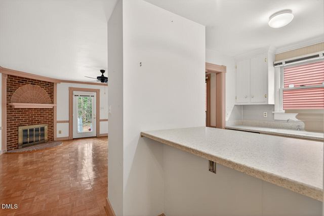 2502 Chapel Hill Road A, Durham, NC 27707