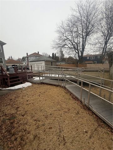 507 Academy Avenue, Providence, RI 02908