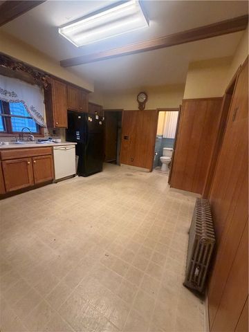 507 Academy Avenue, Providence, RI 02908