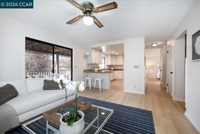 15 Aspen Ct, El Sobrante, CA 94803