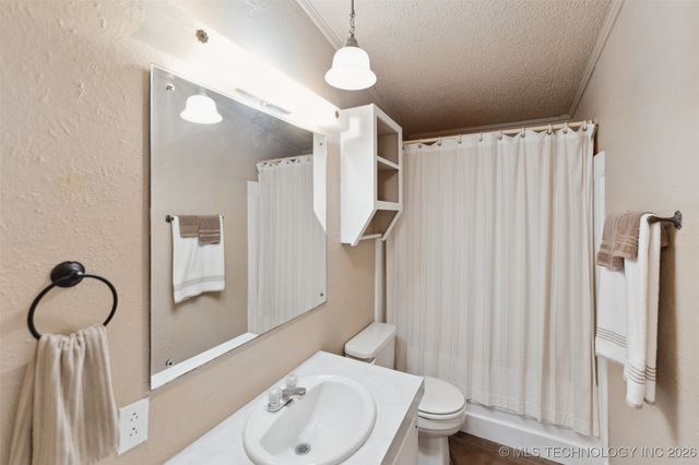 5038 E 422 Road, Adair, OK 74330