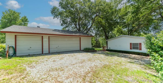 5038 E 422 Road, Adair, OK 74330