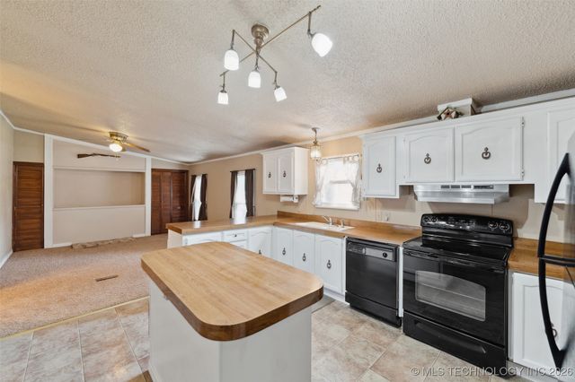 5038 E 422 Road, Adair, OK 74330