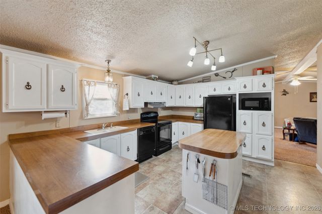 5038 E 422 Road, Adair, OK 74330