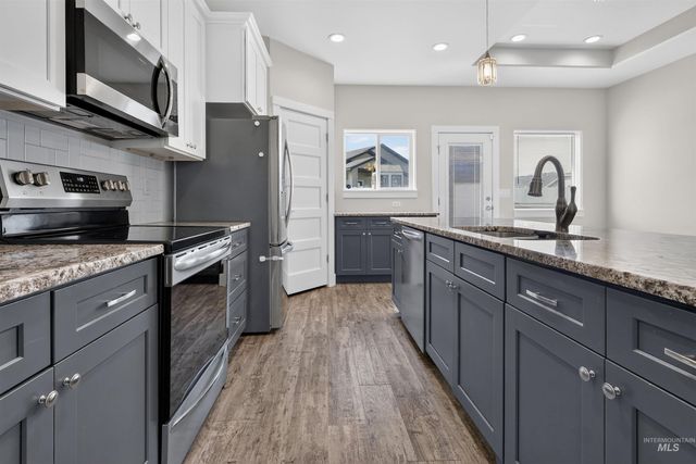 471 Southwood Ave W, Twin Falls, ID 83301