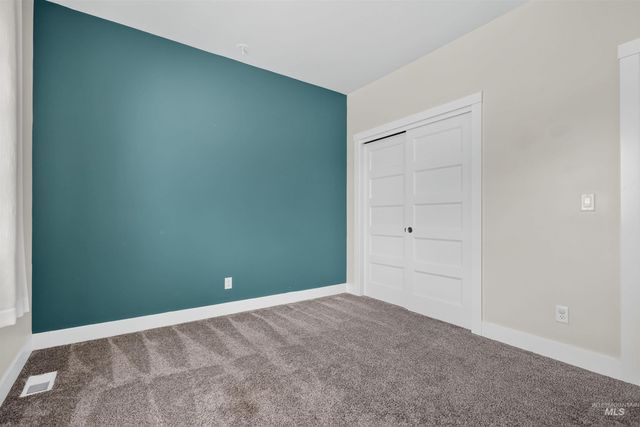 471 Southwood Ave W, Twin Falls, ID 83301