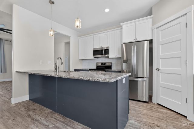 471 Southwood Ave W, Twin Falls, ID 83301