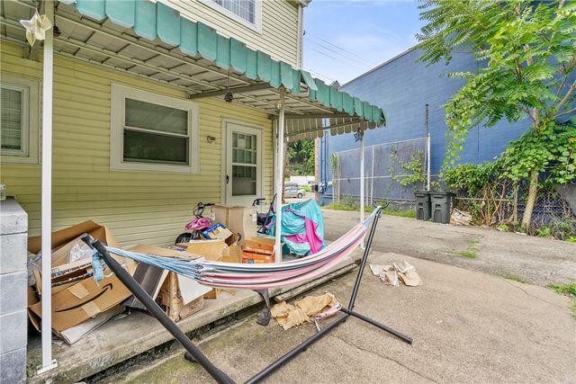 133-135 Wabash Street, West End, PA 15220